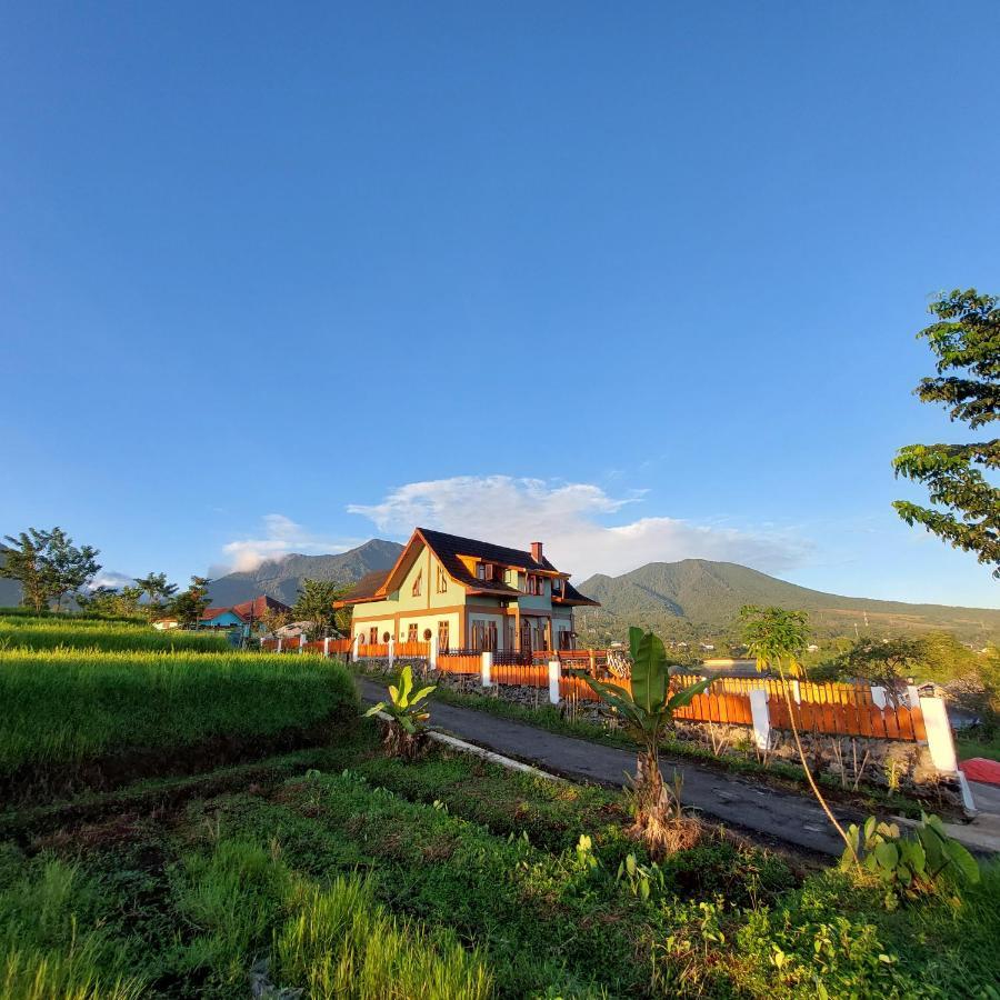 Kopa Hilltop - Family Guest Home 루텡 외부 사진