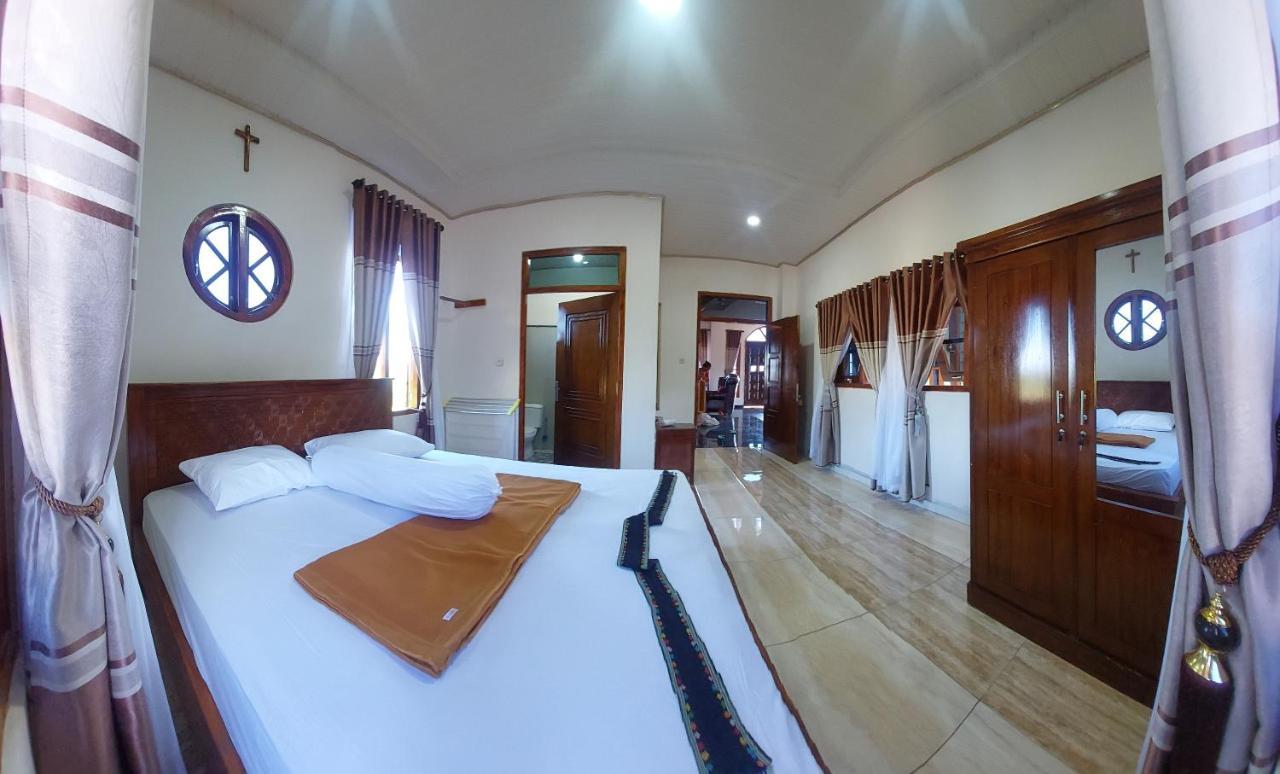 Kopa Hilltop - Family Guest Home 루텡 객실 사진