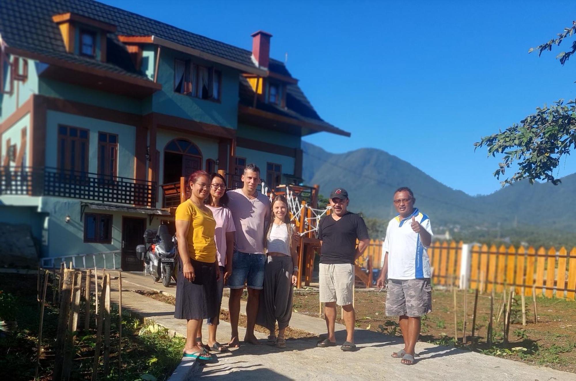 Kopa Hilltop - Family Guest Home 루텡 외부 사진